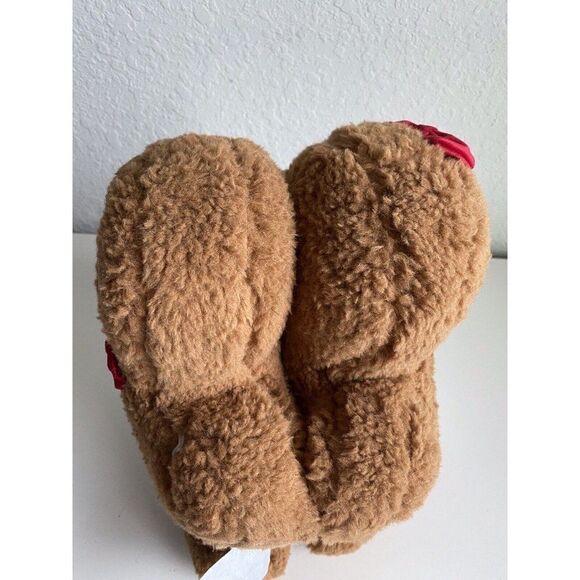 Set Of 2 Cupcakes and Cashmere Gingerbread Boy and Girl Soft Sherpa Pillows NEW - Picture 9 of 11